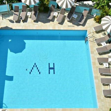 Hotel Verona تْشيزيناتيكو المظهر الخارجي الصورة