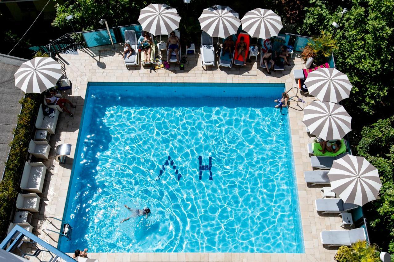 Hotel Verona تْشيزيناتيكو المظهر الخارجي الصورة
