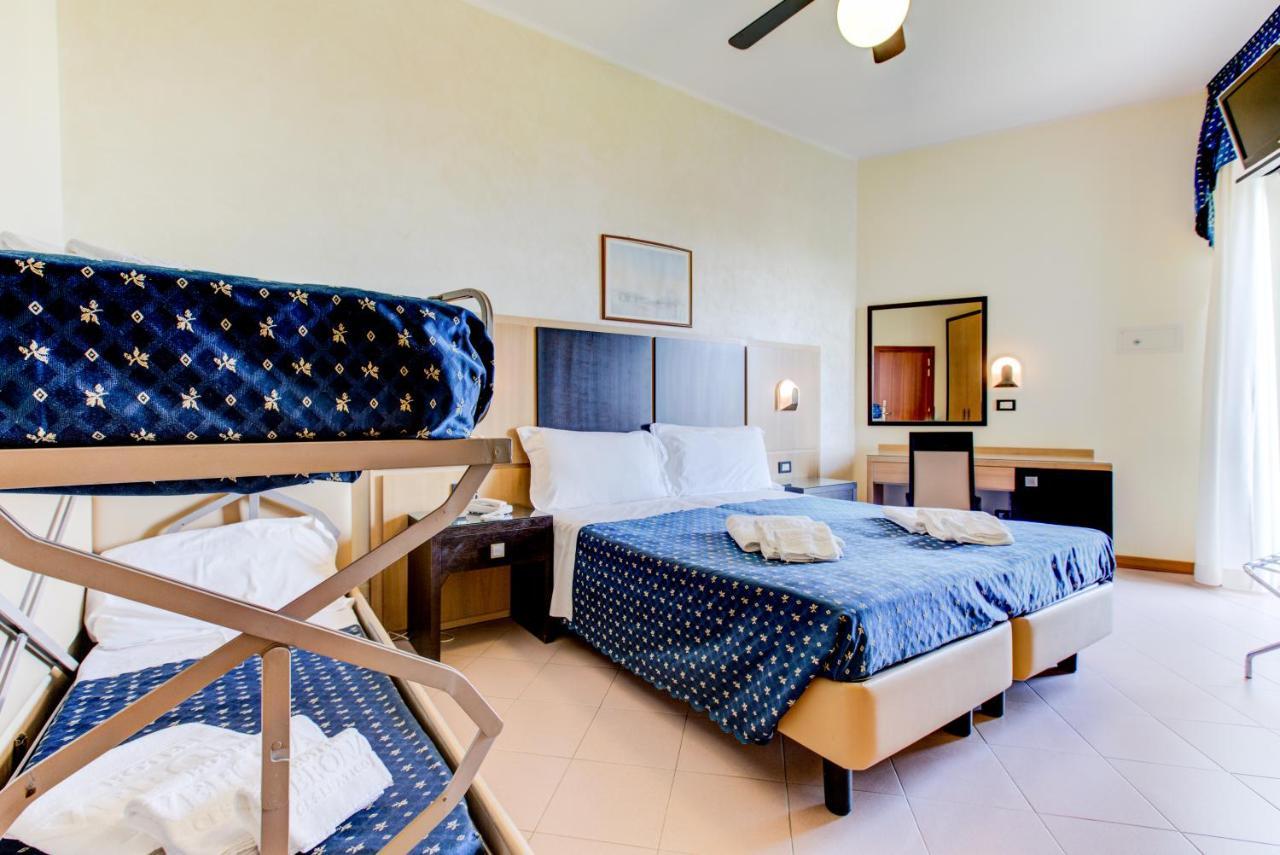 Hotel Verona تْشيزيناتيكو المظهر الخارجي الصورة