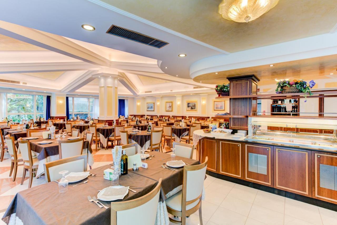 Hotel Verona تْشيزيناتيكو المظهر الخارجي الصورة