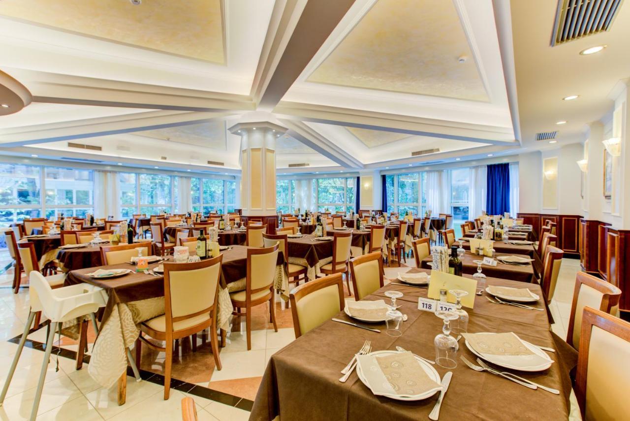 Hotel Verona تْشيزيناتيكو المظهر الخارجي الصورة