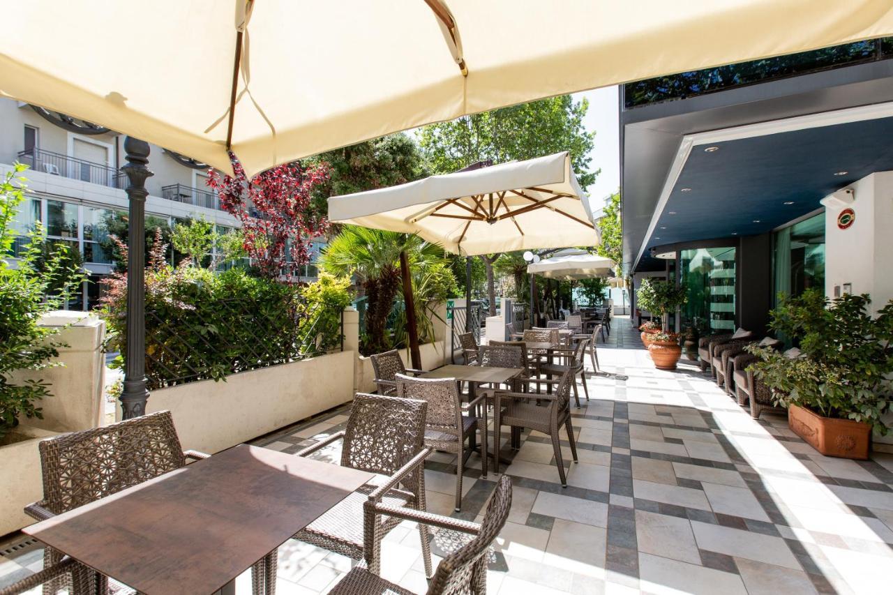 Hotel Verona تْشيزيناتيكو المظهر الخارجي الصورة