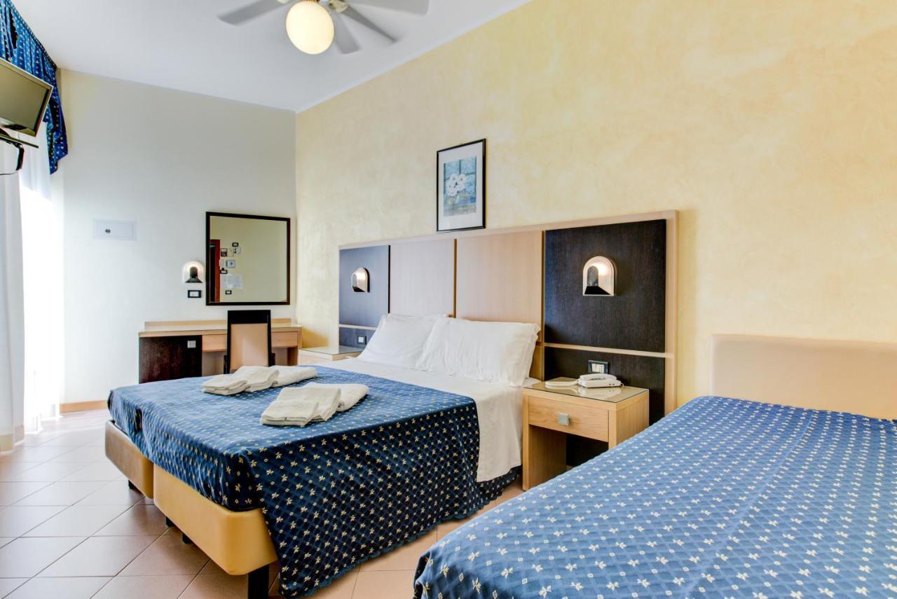 Hotel Verona تْشيزيناتيكو المظهر الخارجي الصورة